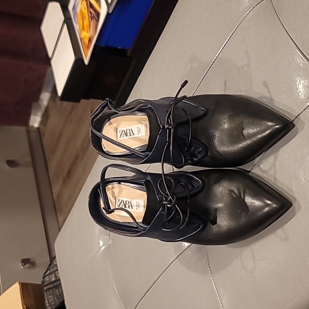 Zara Slingback Pump